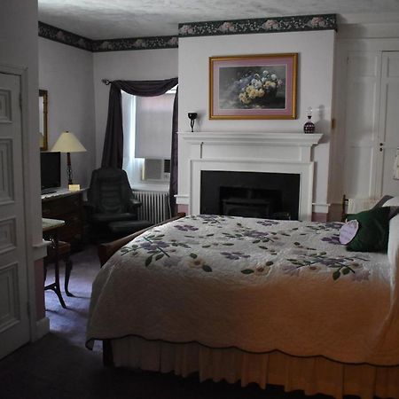 Churchtown Inn Bed And Breakfast Narvon 外观 照片